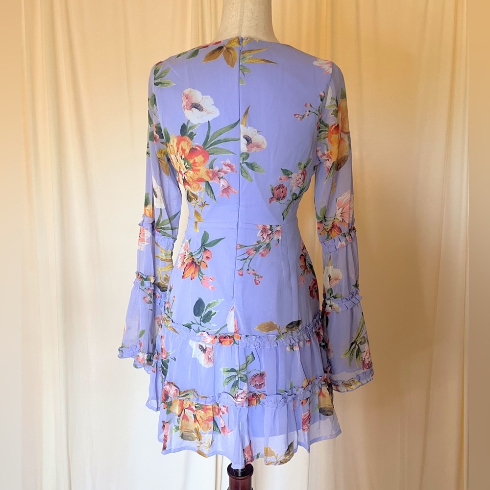 Lulus From My Heart Lavender Floral V-Neck Tiered Bell Sleeve Mini Dress Size S - Picture 7 of 9